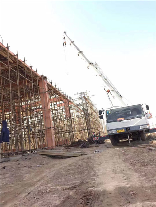 昭苏县吊车作业的安全注意事项有哪些？