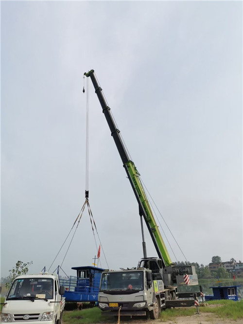昭苏县桥梁建设吊装案例